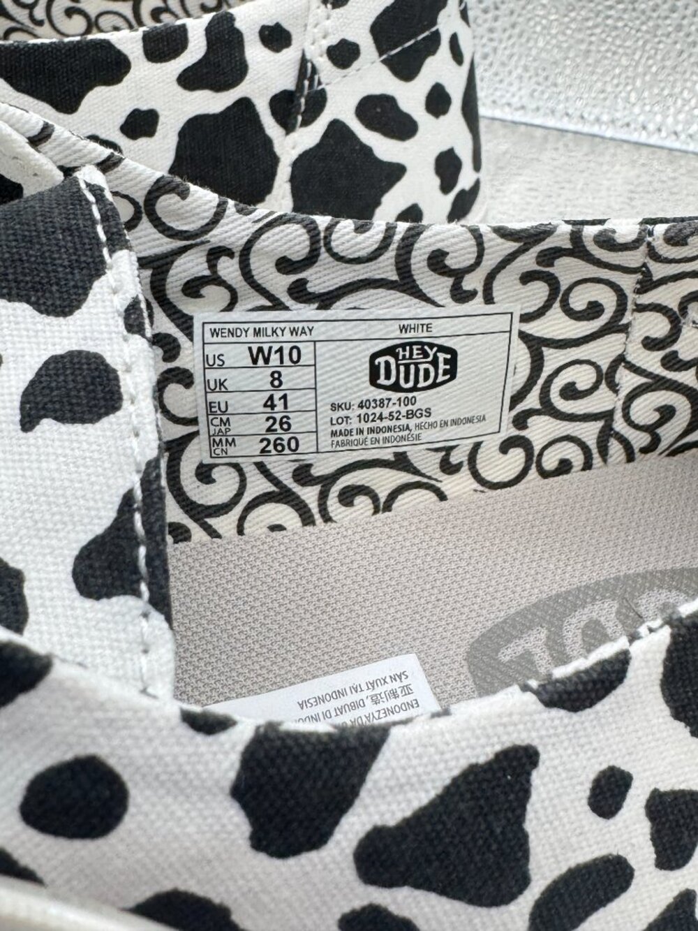 NWT Hey Dude Wendy 10 Milky Way Cow Print Black and White Slip On Shoes Loafers - Picture 11 of 16